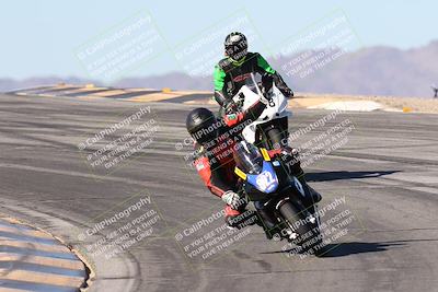 media/Dec-07-2025-CVMA (Sun) [[3e7d2de5dc]]/Race 7-Formula Lightweight Twins Shootout/